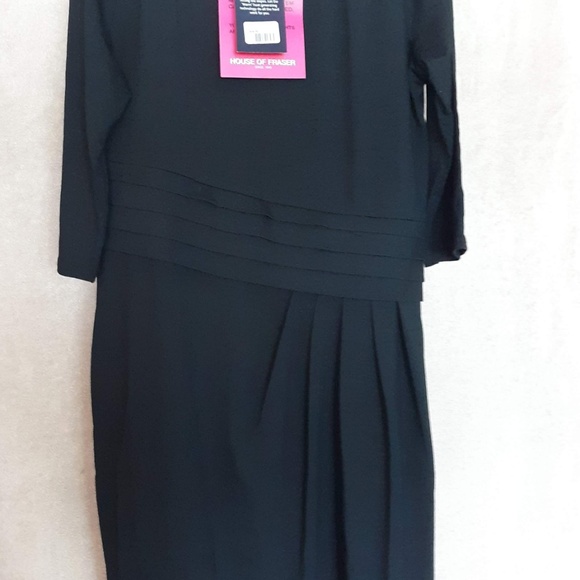 Stylish Black dress with warming technology - Picture 2 of 6